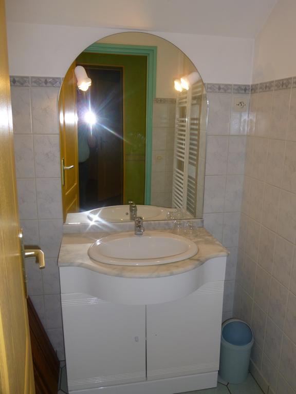 Family Delcour Bed & Breakfast Mailly-Maillet Exterior foto