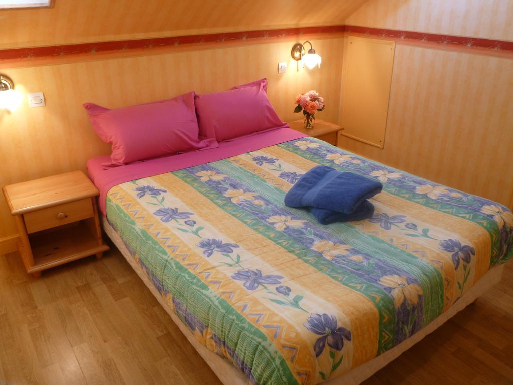 Family Delcour Bed & Breakfast Mailly-Maillet Exterior foto